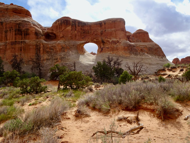 New spot near Strat offers 'picture-perfect' — and safe — views of arches